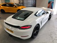 PORSCHE CAYMAN